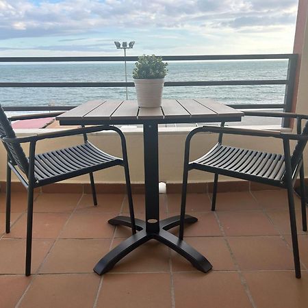 Maravilloso Apartamento En Primera Linea De Playa Con Vistas Al Mar En Caleta De Velez 2 D ภายนอก รูปภาพ